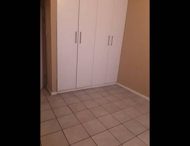 3 BEDROOM APARTMENT FOR SALE IN AMAJUBA PARK